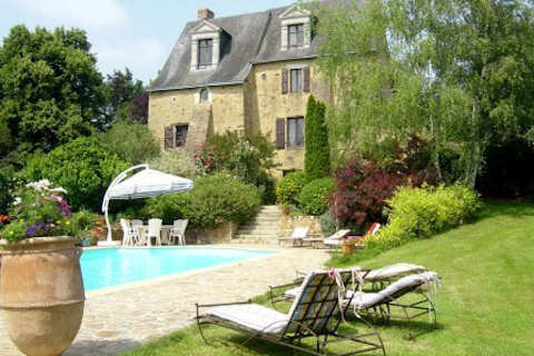 Manoir des Forges, chambres d'hotes a St Brice - Mayenne Manoir des Forges, chambres d'hotes a St Brice - Mayenne