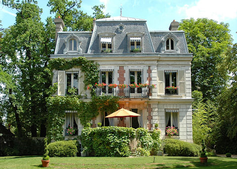 Villa Carioca, chambres d'hotes de charme Maisons-Lafitte Villa Carioca, chambres d'hotes de charme Maisons-Lafitte