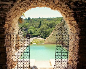 Maison d'hotes avec piscine La Roque sur Cèze